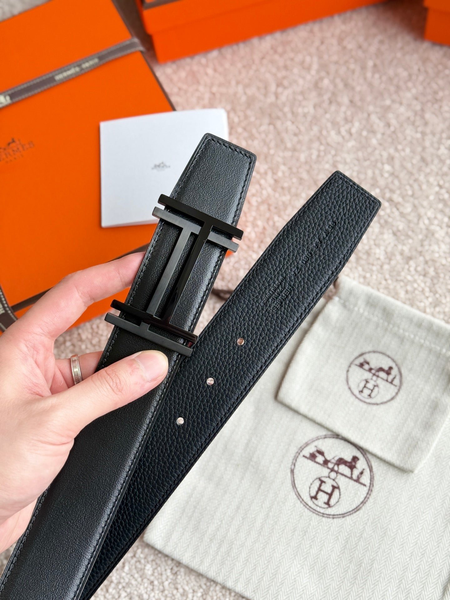 HERMES Matte H Leather Belt - Image 4