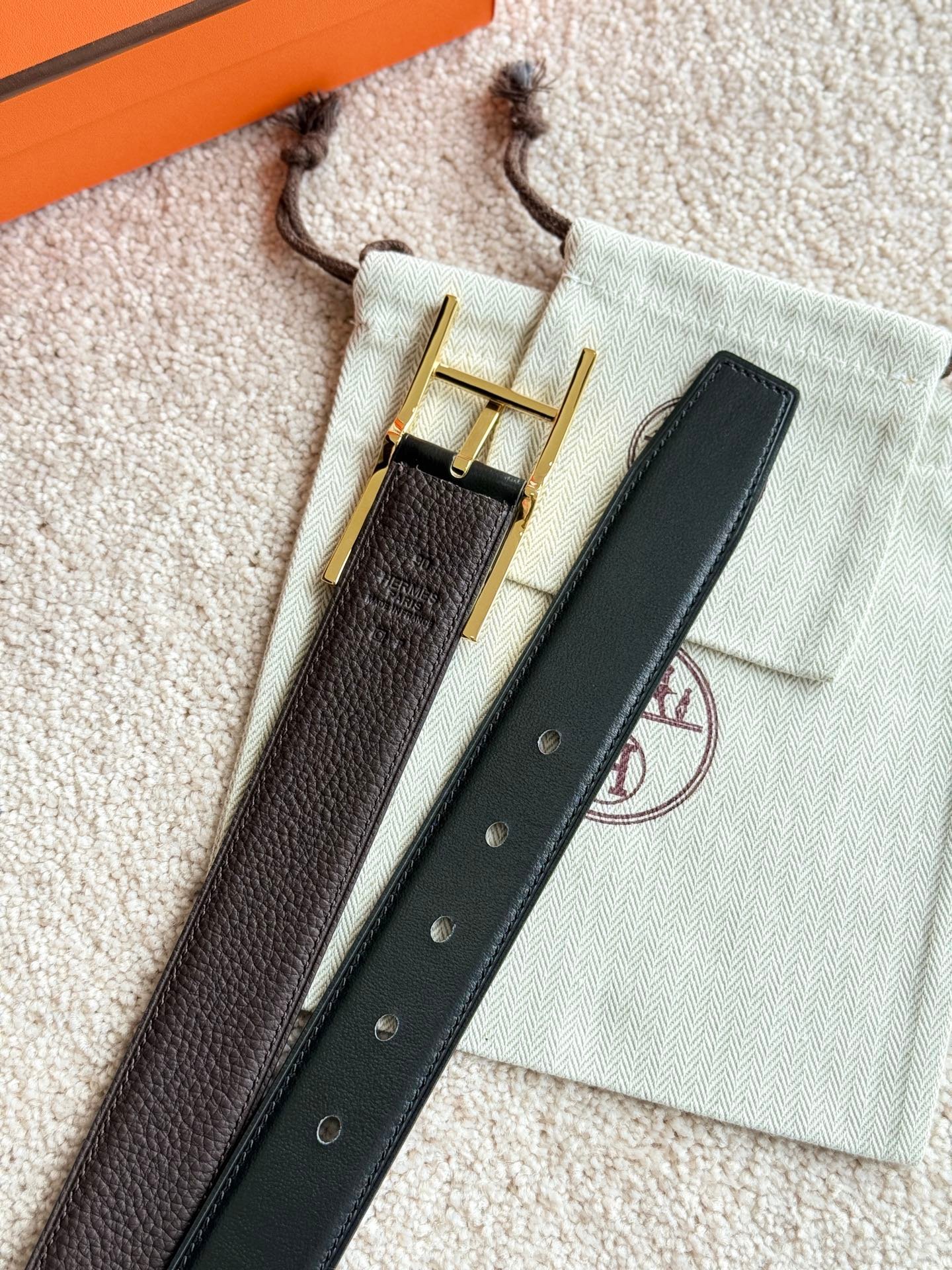 Alternative view of HM Gold Quentin Reversible 32mm Belt Black Chocolate Leather 188090