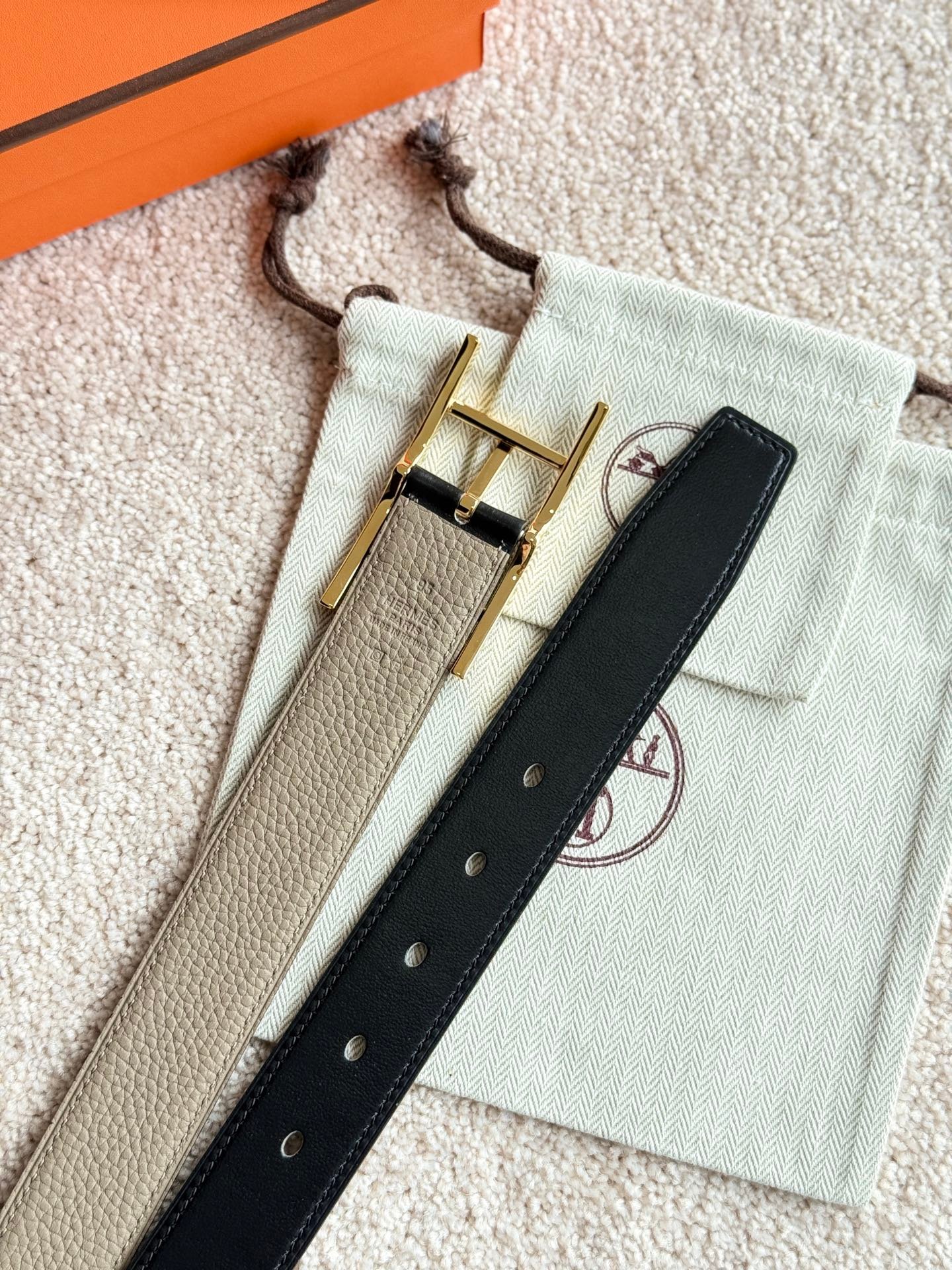 Hermes Grey Gold Strap - Image 7