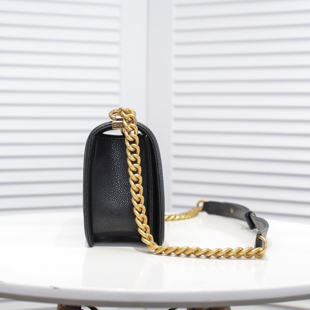 Chanel Boy Grained Leather Handbag - Image 3