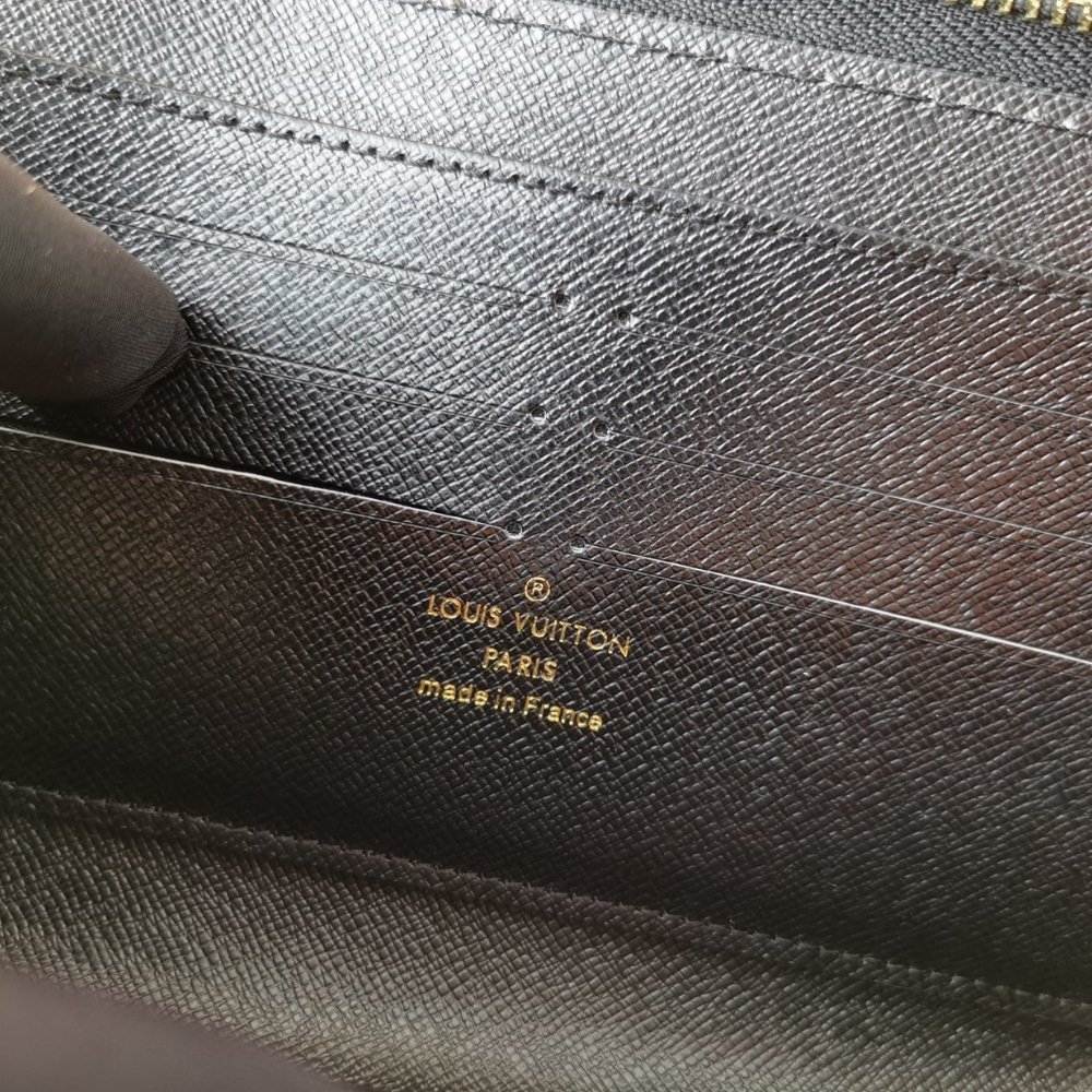 LV Black Canvas & Leather Wristlet - Image 9
