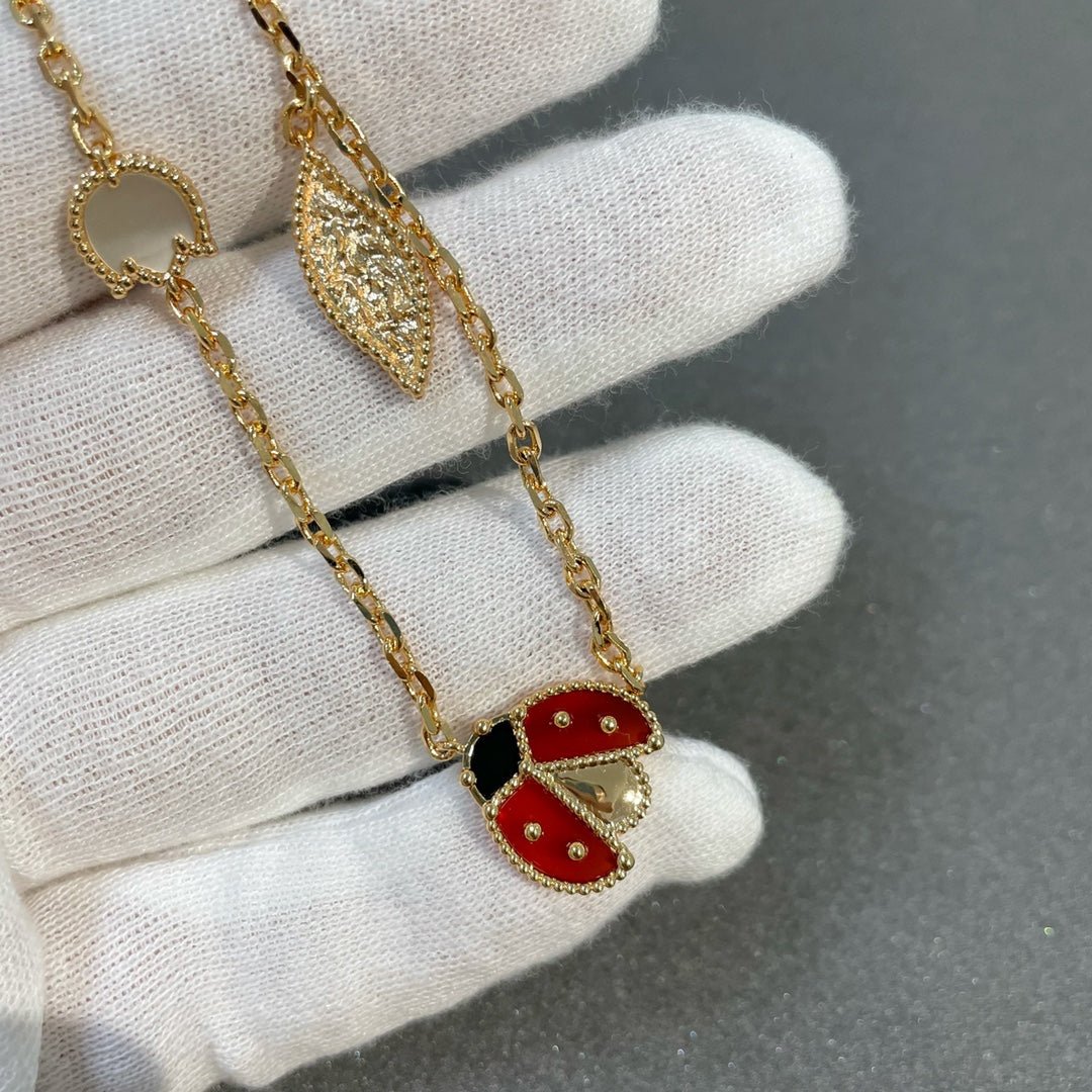 VCA Lucky Spring 15 Motifs Gold Necklace - Image 6