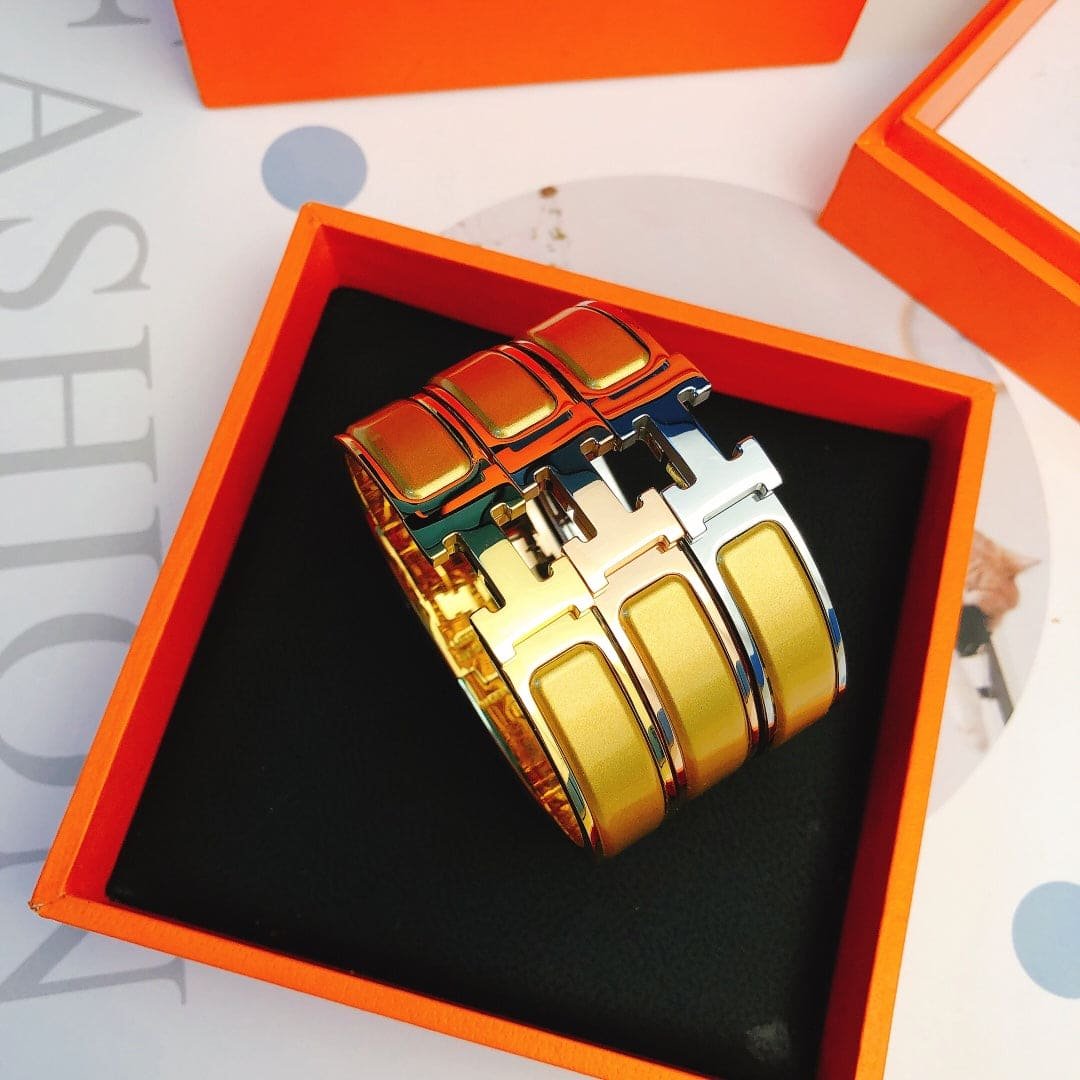 Hermès Gold Plated Yellow Enamel Bracelet - Image 7