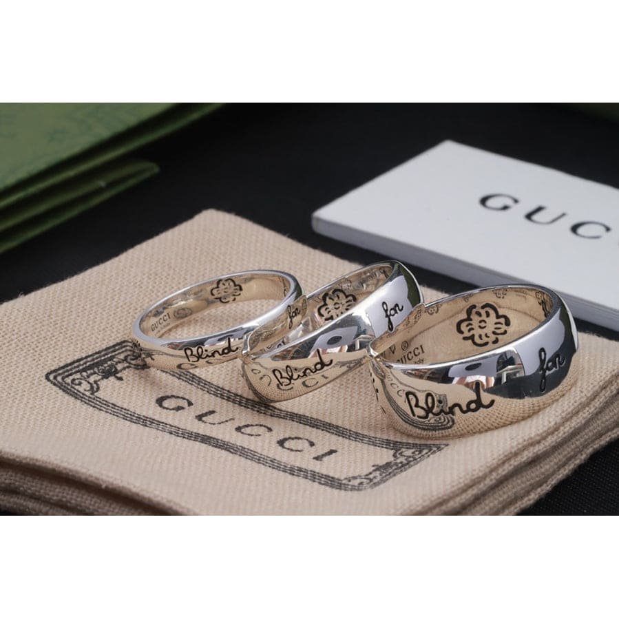 GUCCI Engraved Silver Love Band Ring - Image 4