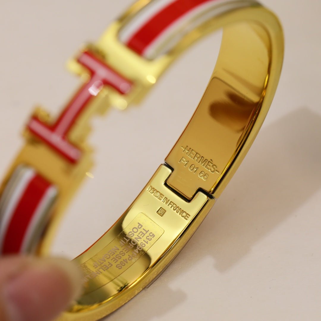 Hermès Gold Plated Red Striped Bracelet - Image 7