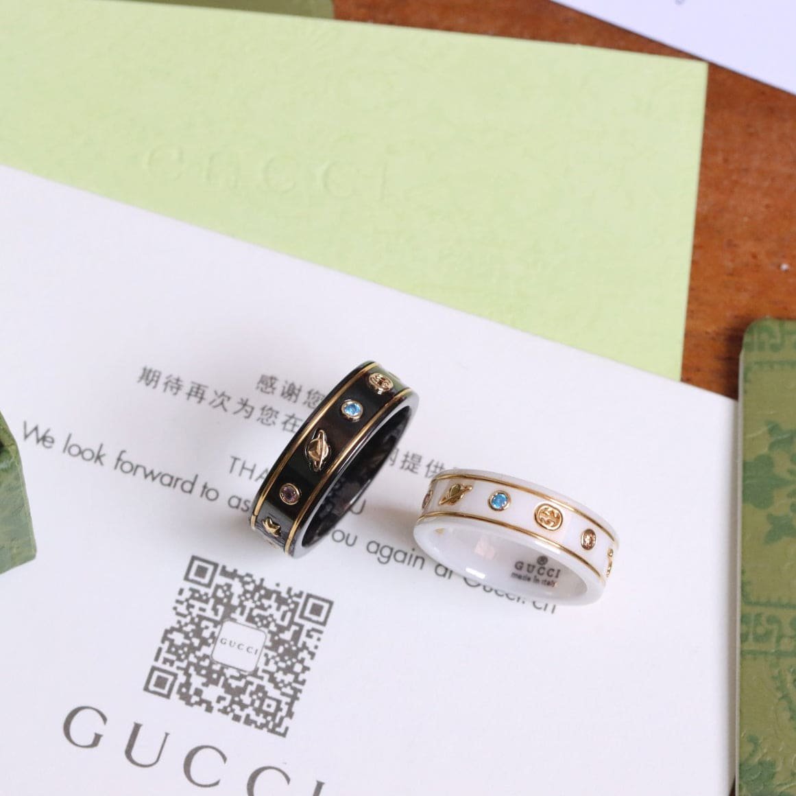 GUCCI White Ceramic Bee Gemstone Ring - Image 6