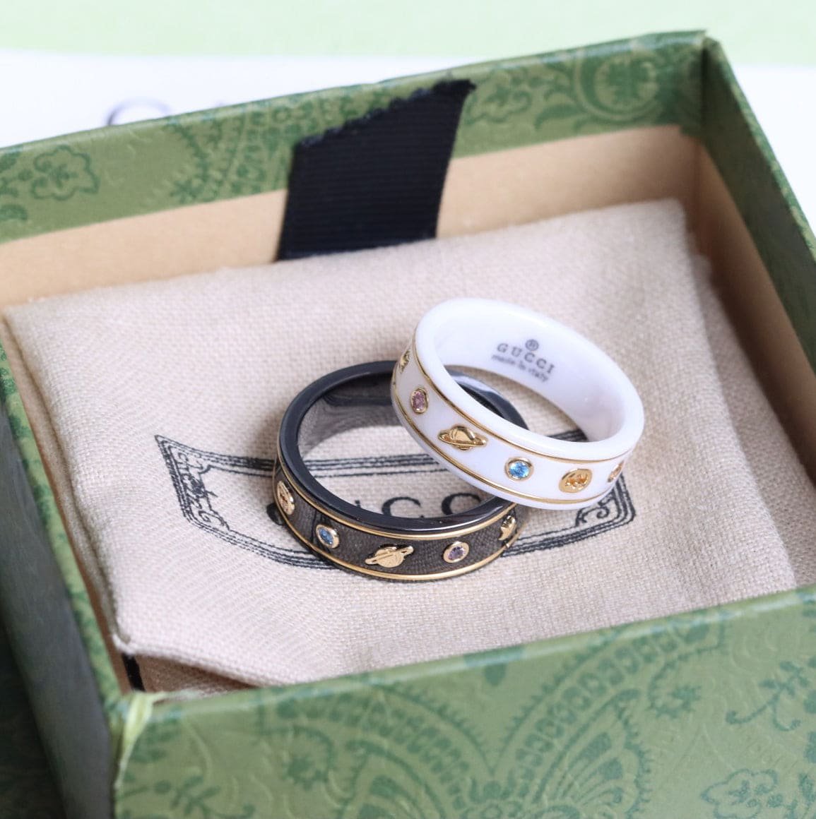 GUCCI White Ceramic Bee Gemstone Ring - Image 7