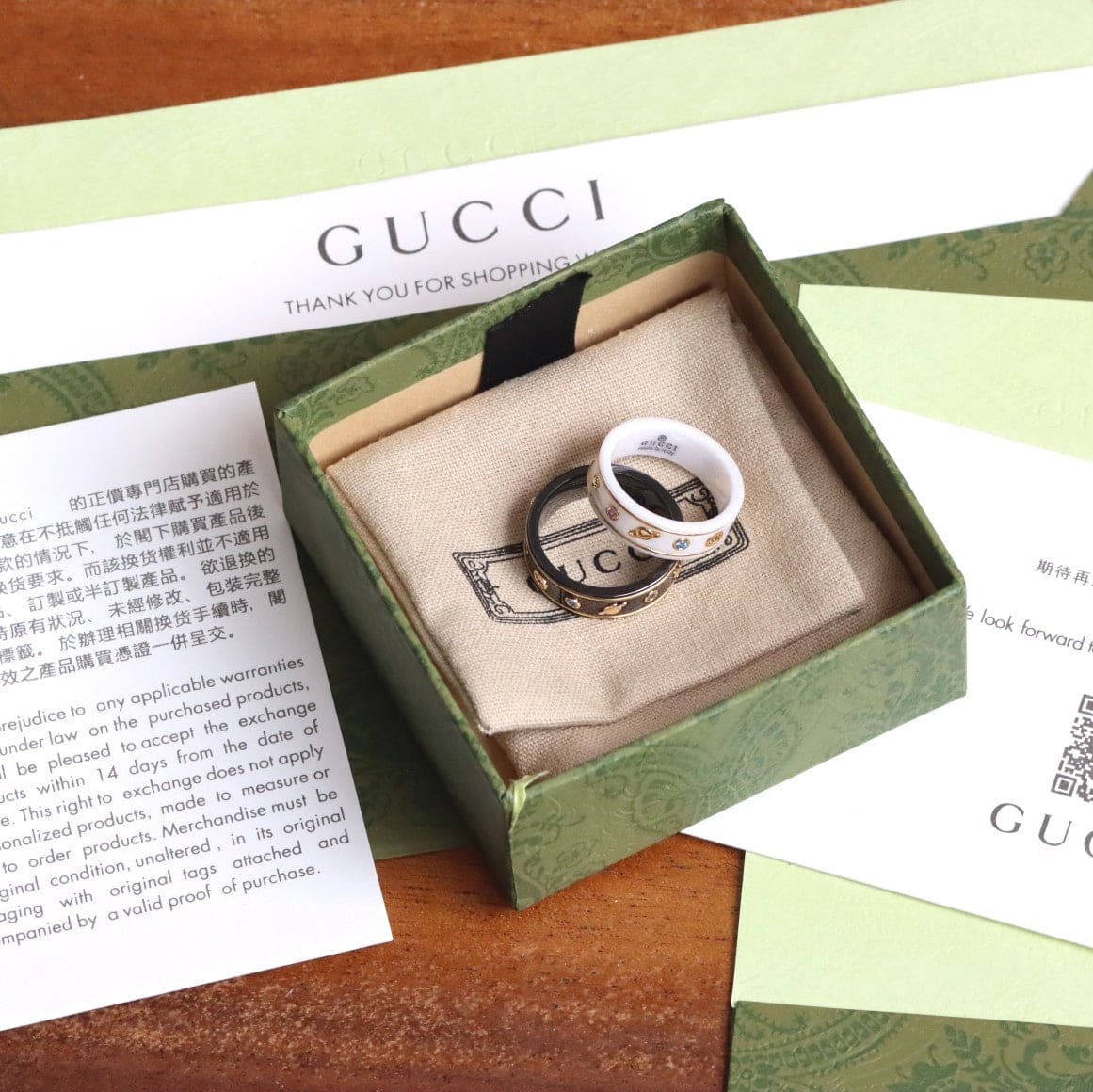 GUCCI White Ceramic Bee Gemstone Ring - Image 8