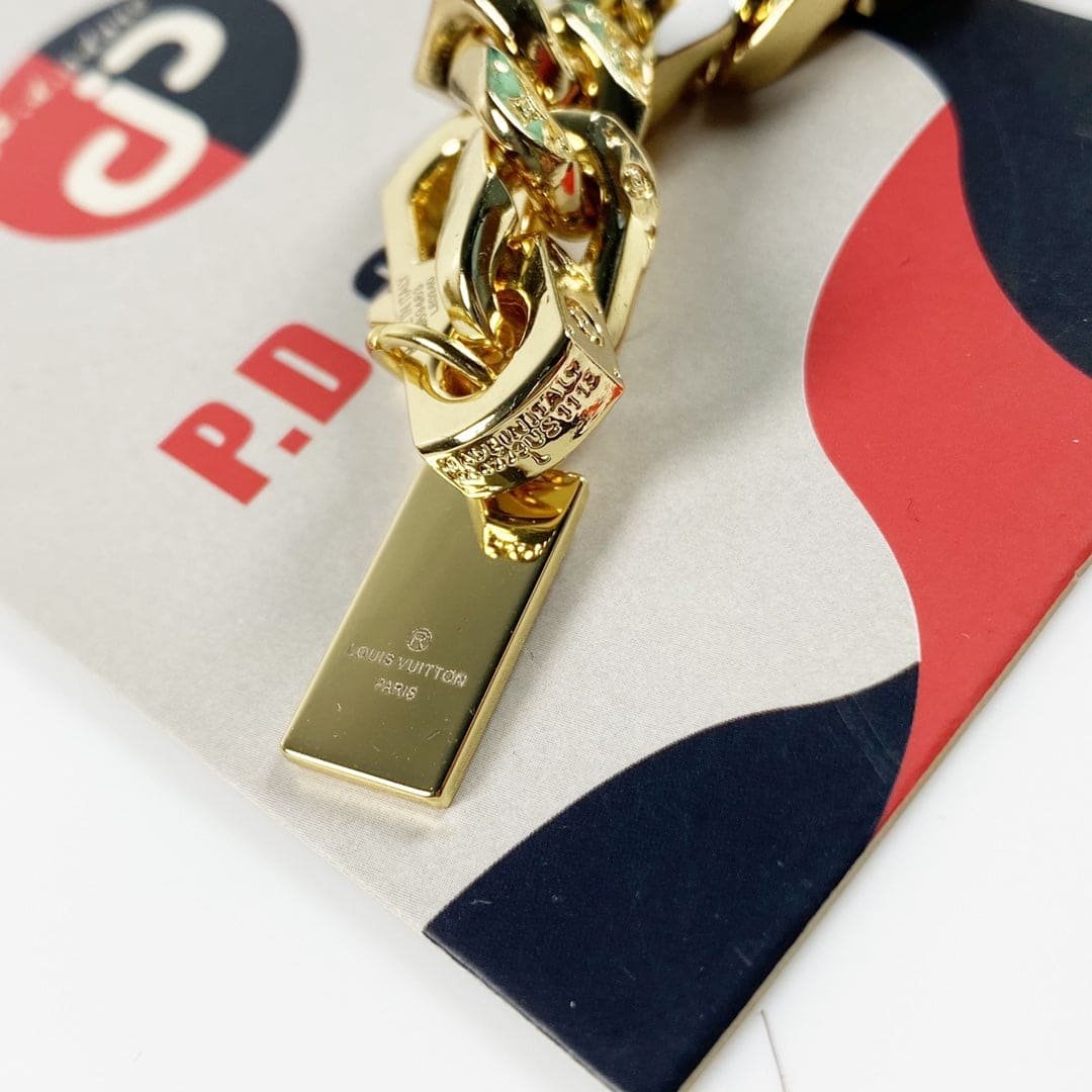 LV Gold Enamel Chain Bracelet - Image 4