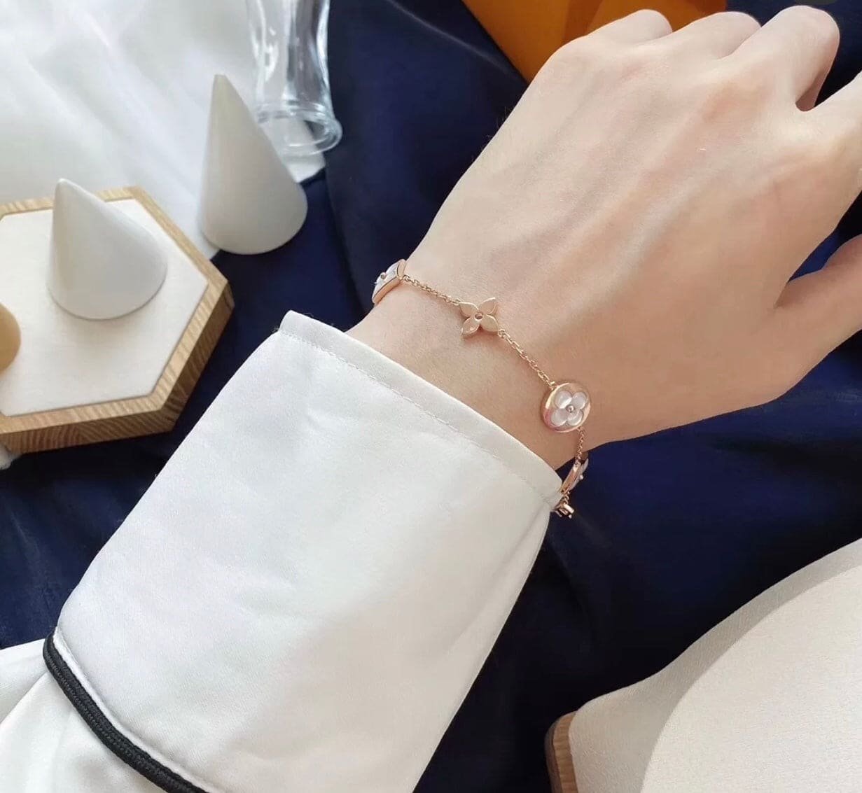 LV Rose Gold Shell Bracelet - Image 4