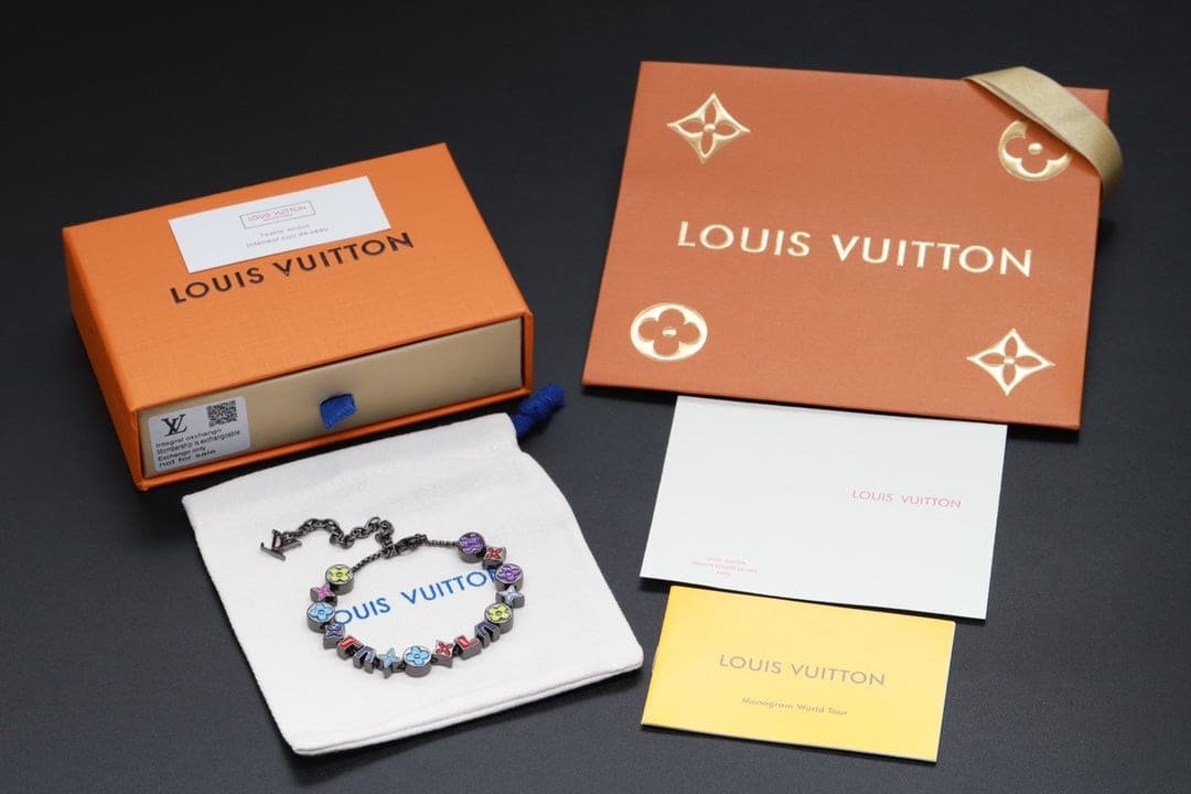 LV Enamel Monogram Bracelet - Image 5
