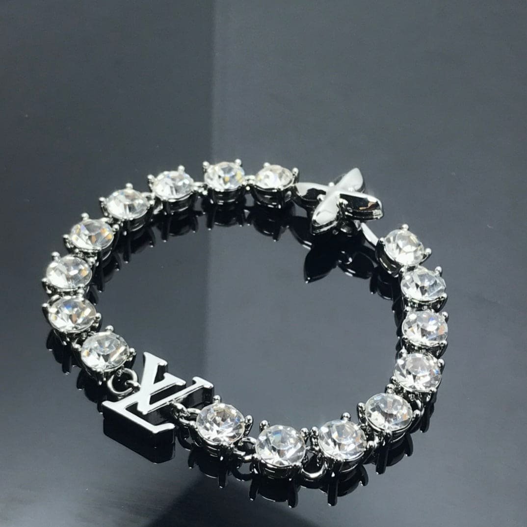 LV Diamond Tennis Chain Bracelet - Image 3