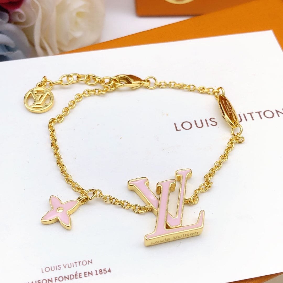 LV Two-Tone Seashell Multi Charm Choker - Image 9