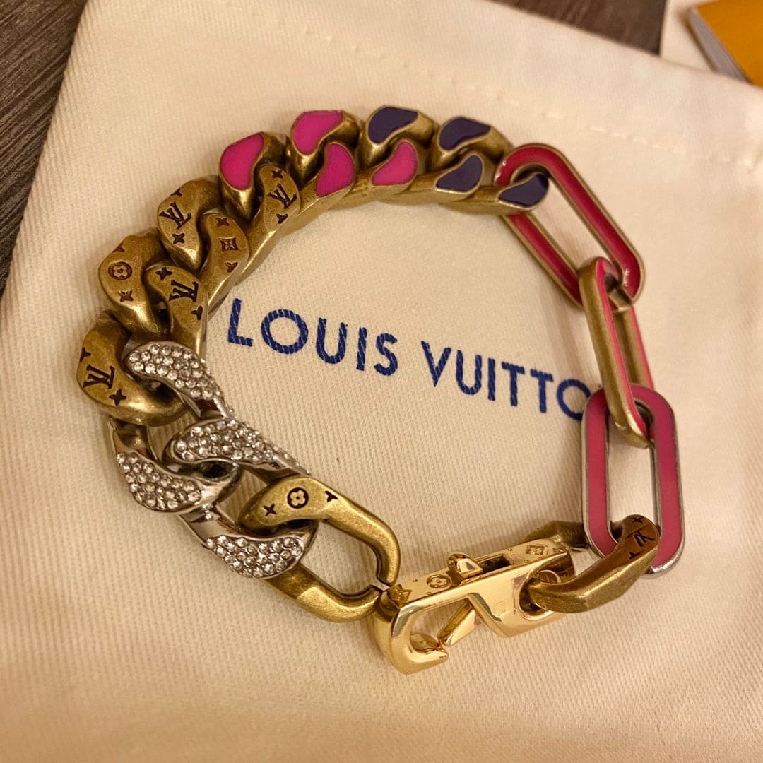 LV Dual-Tone Enamel Zircon Thick Chain Bracelet - Image 3