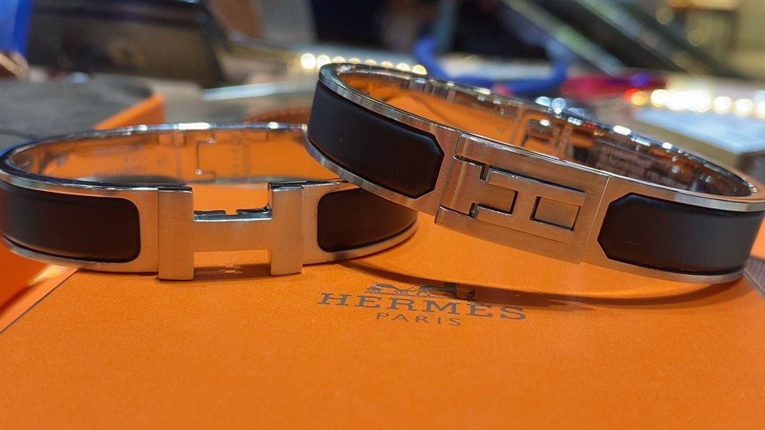 Hermès H-Action Black & Silver Plated Bangle - Image 6