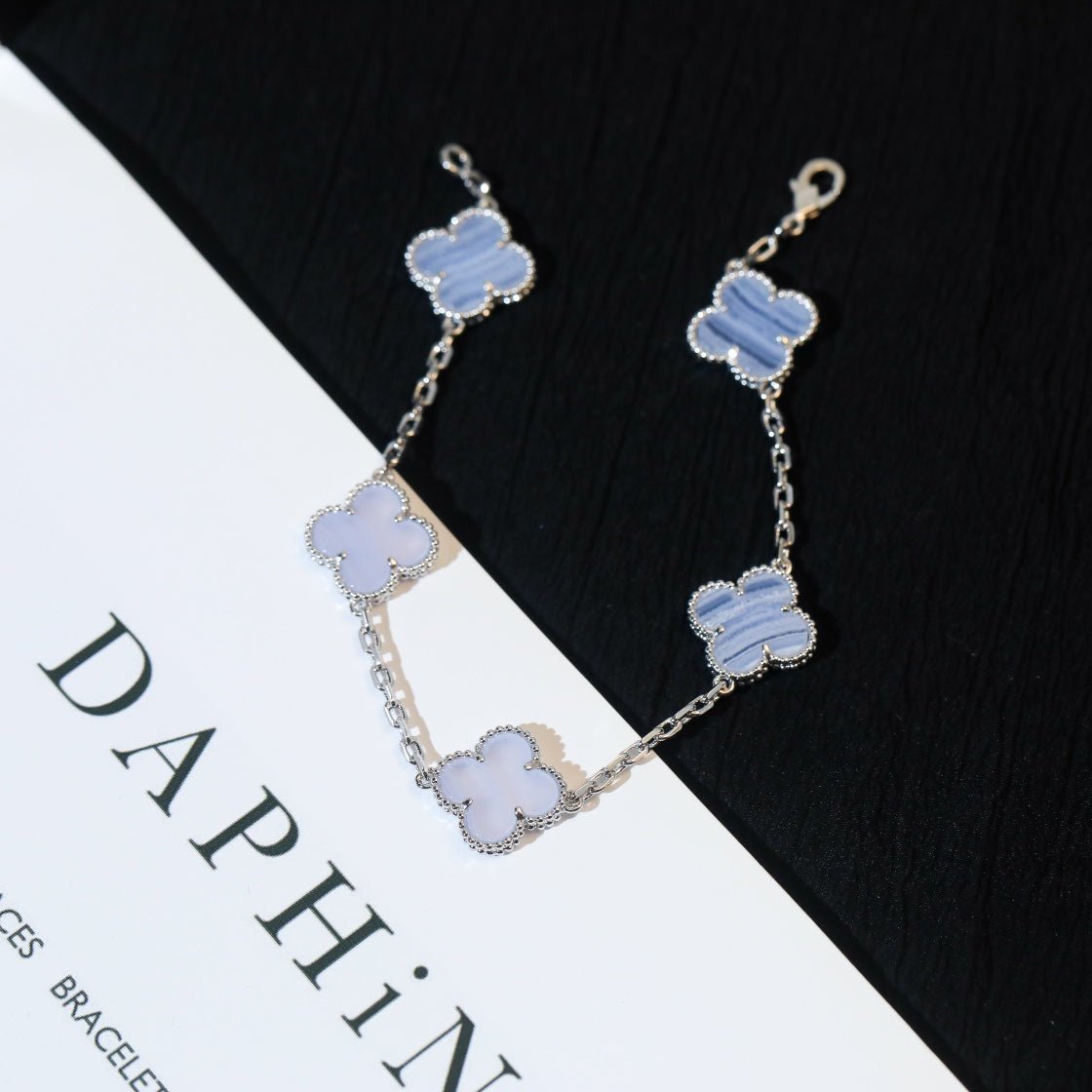 Van Cleef VA 5 Motifs Silver Chalcedony Bracelet - Image 3