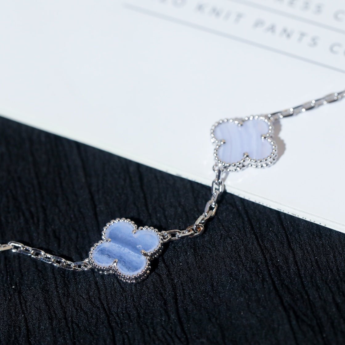 Van Cleef VA 5 Motifs Silver Chalcedony Bracelet - Image 5