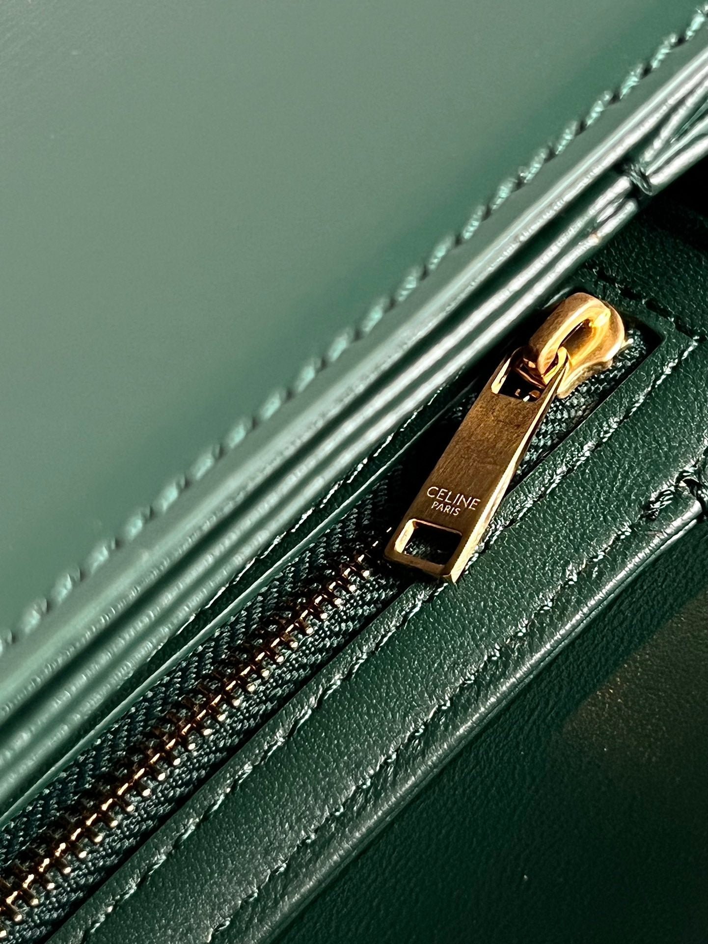 Celine Teen Triomphe 18 Green Calfskin - Image 8