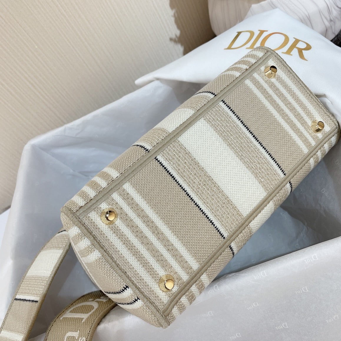 Dior Lady D-Lite Beige Stripes Embroidered Hand Bag - Image 3