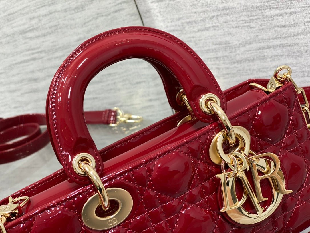 Dior Lady D-Joy Red Patent Leather Hand Bag - Image 3