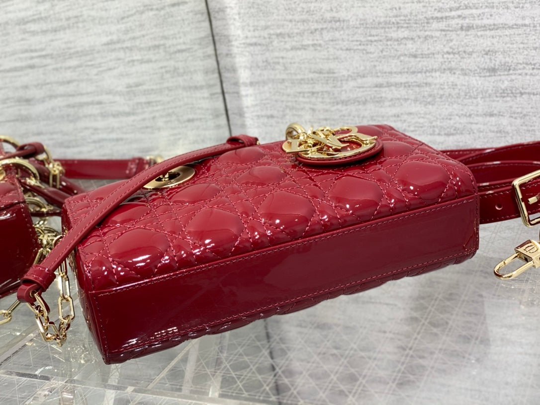 Dior Lady D-Joy Red Patent Leather Hand Bag - Image 7