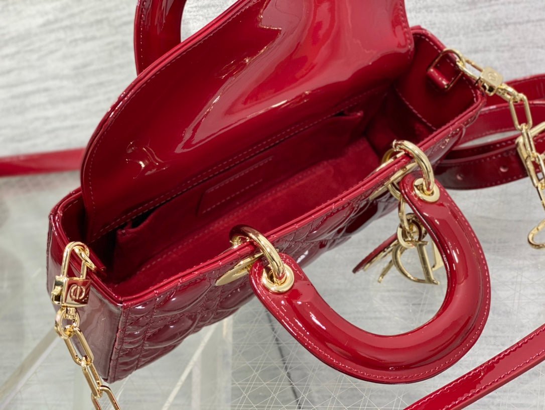 Dior Lady D-Joy Red Patent Leather Hand Bag - Image 8