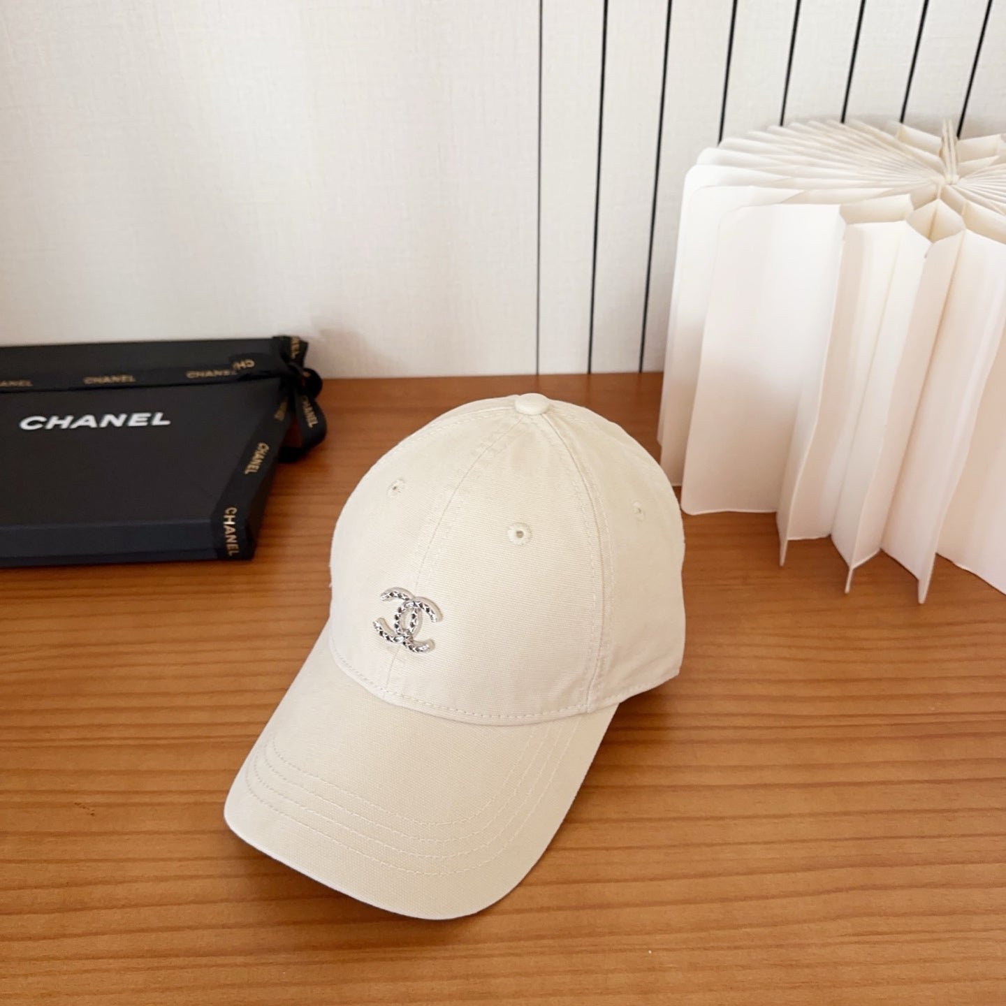 Alternative view of Chanel New Baseball Cap White in Cotton 960120
