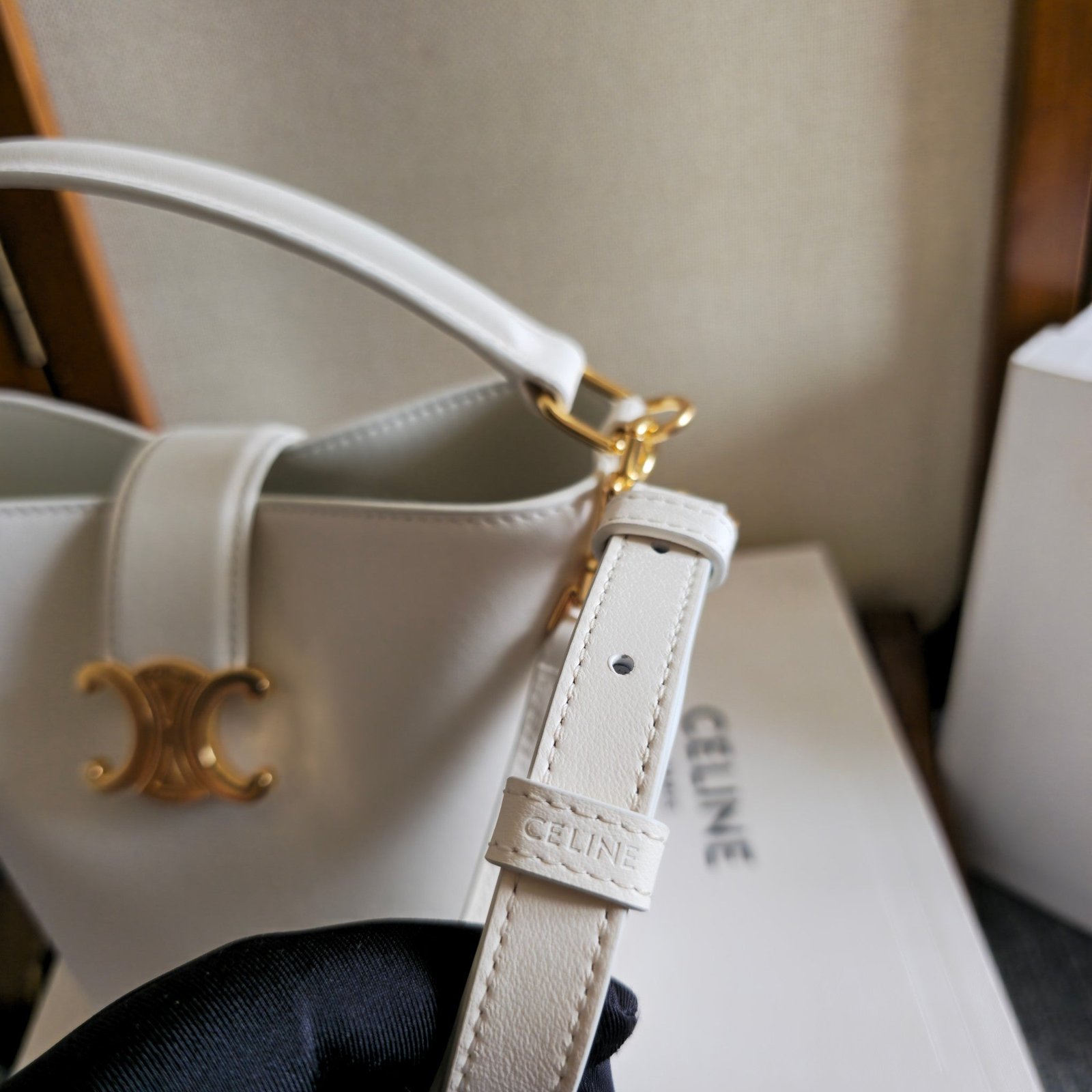 Celine New Small Calfskin Bucket Bag - Image 8