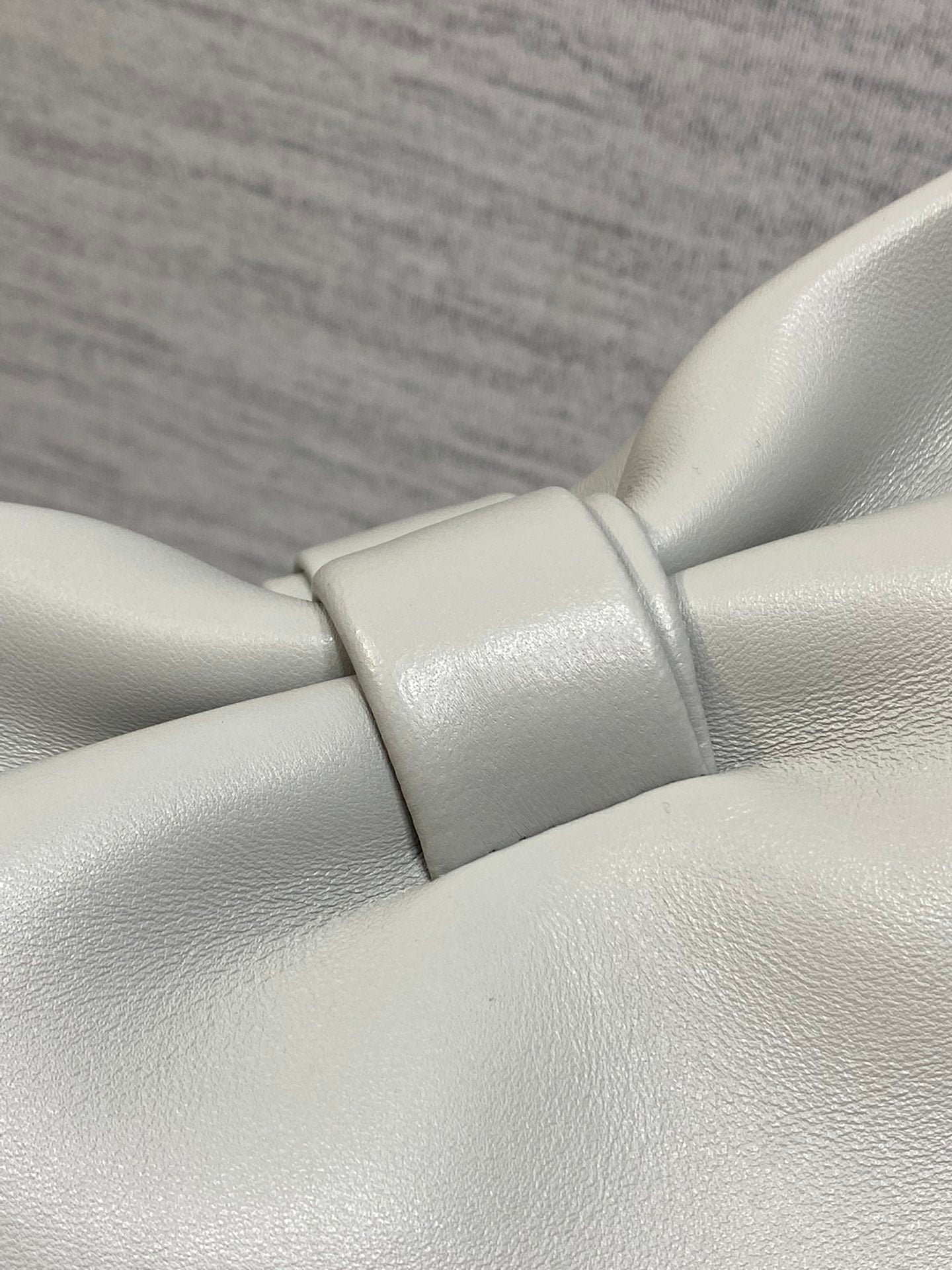 Dior Bow Light Gray Chain Bag in Lambskin - Image 10