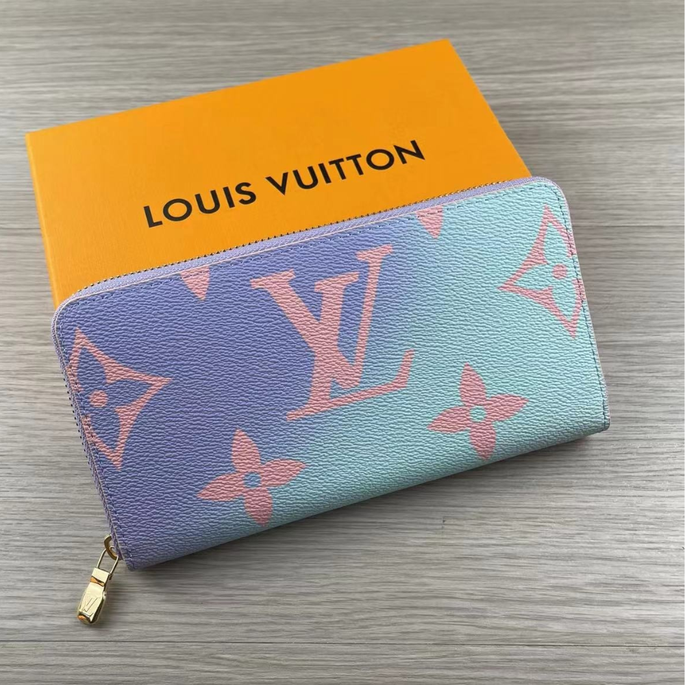 Alternative view of Louis Vuitton Zippy Wallet Giant Monogram Pastel 7.5 Inches M81340