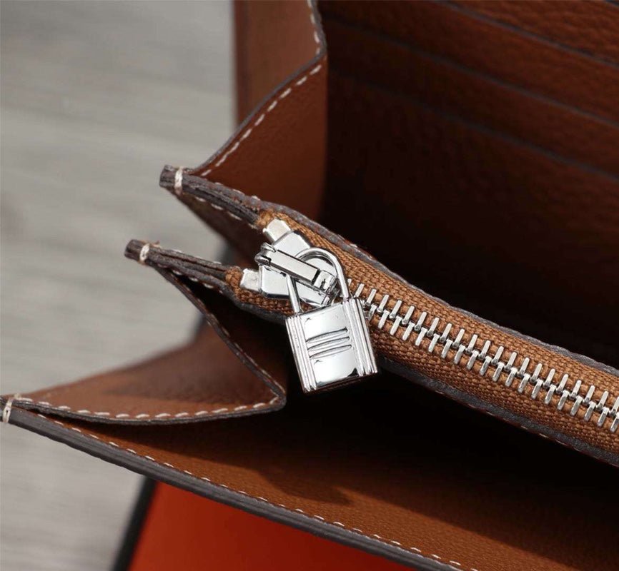HERMES CLUTCH CONSTANCE 20.5 BROWN CALFSKIN SILVER HARDWARE - Image 6