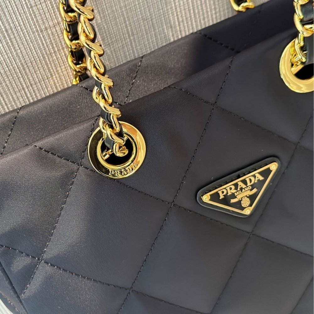 Prada Re-Edition 1995 Re-Nylon Tote Bag - Image 5