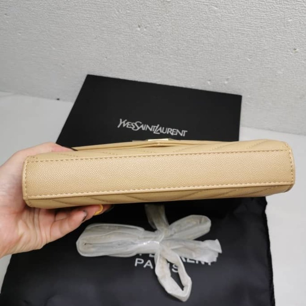 Saint Laurent Cassandre Matelasse Chain Wallet In Grain De Poudre Embossed Beige 22Cm 377828BOW012721 - Image 6