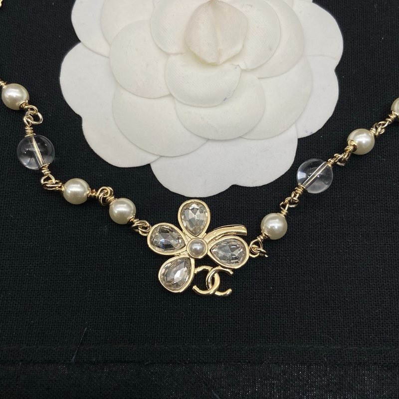 Chanel Gold Pearl Crystal Flower CC Dainty Necklace - Image 4
