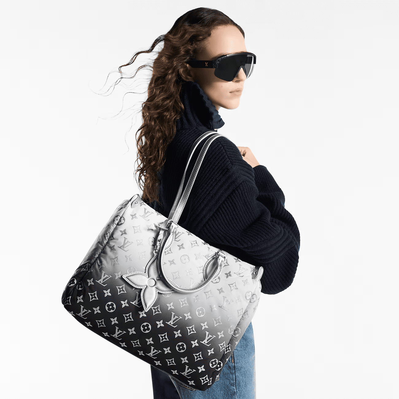 Louis Vuitton Snow Monogram Nylon - Image 3