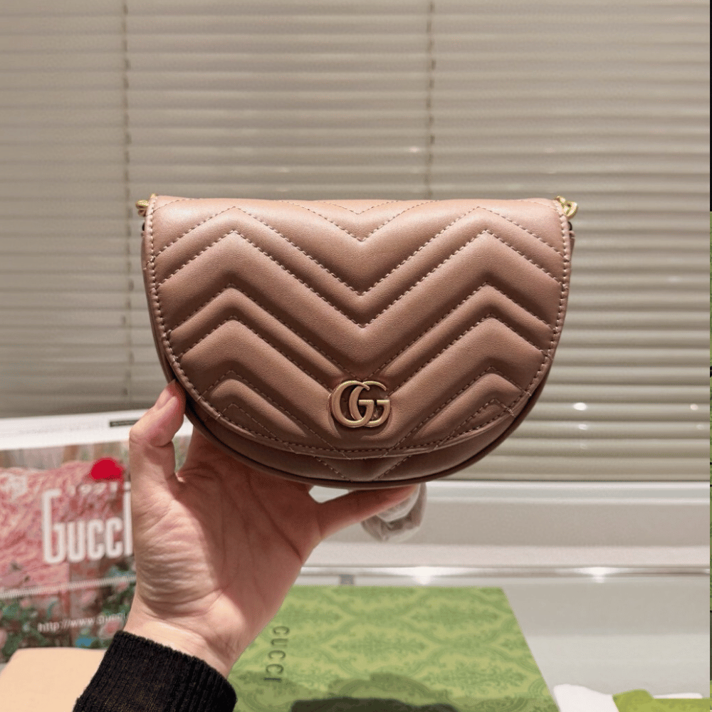 Gucci Gg Marmont Saddle Bag Nude 7.9 Inches - Image 3