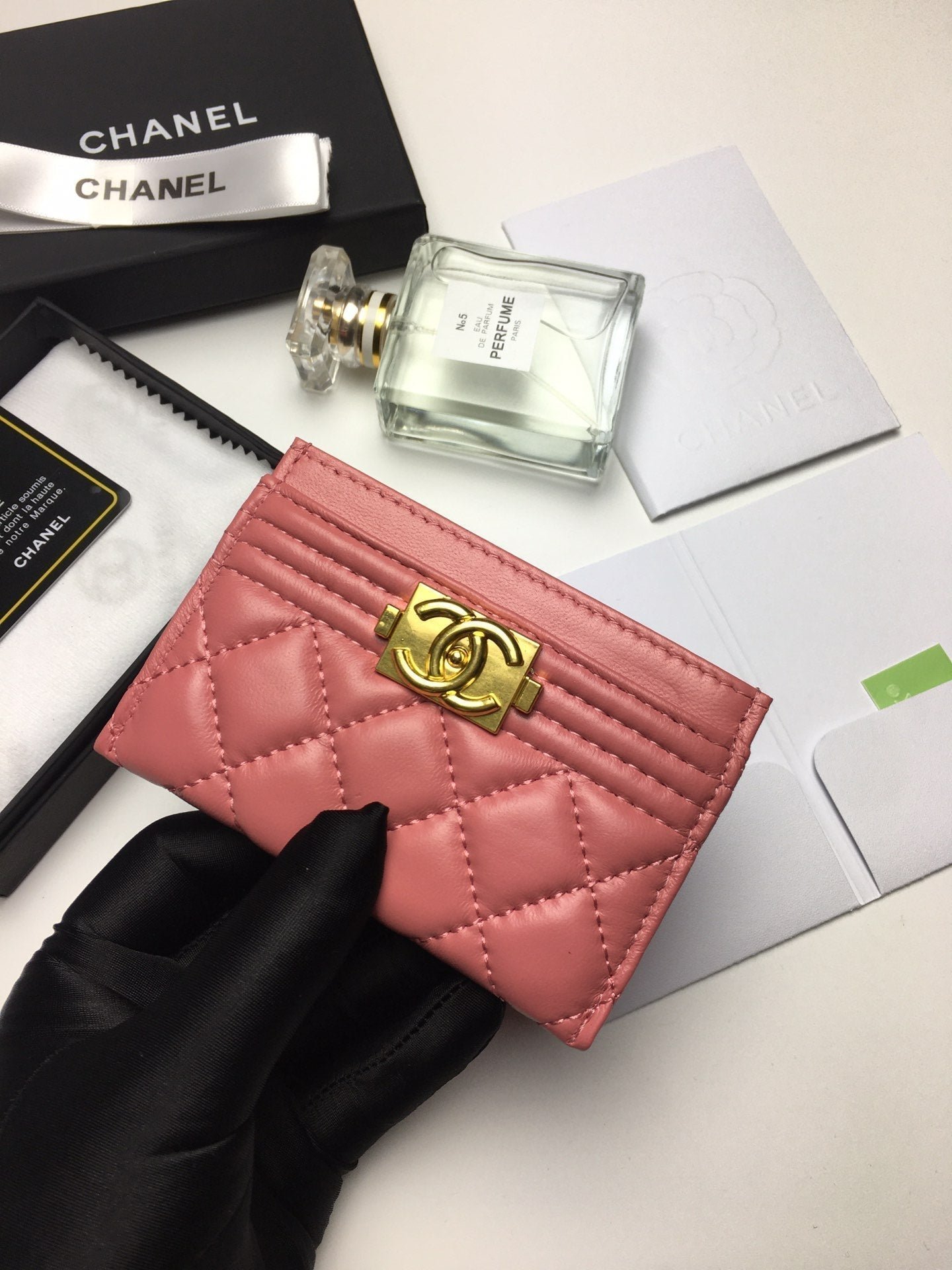 Alternative view of CC BOY CARD HOLDER 11.2 CORAL CALFSKIN GOLD ICON