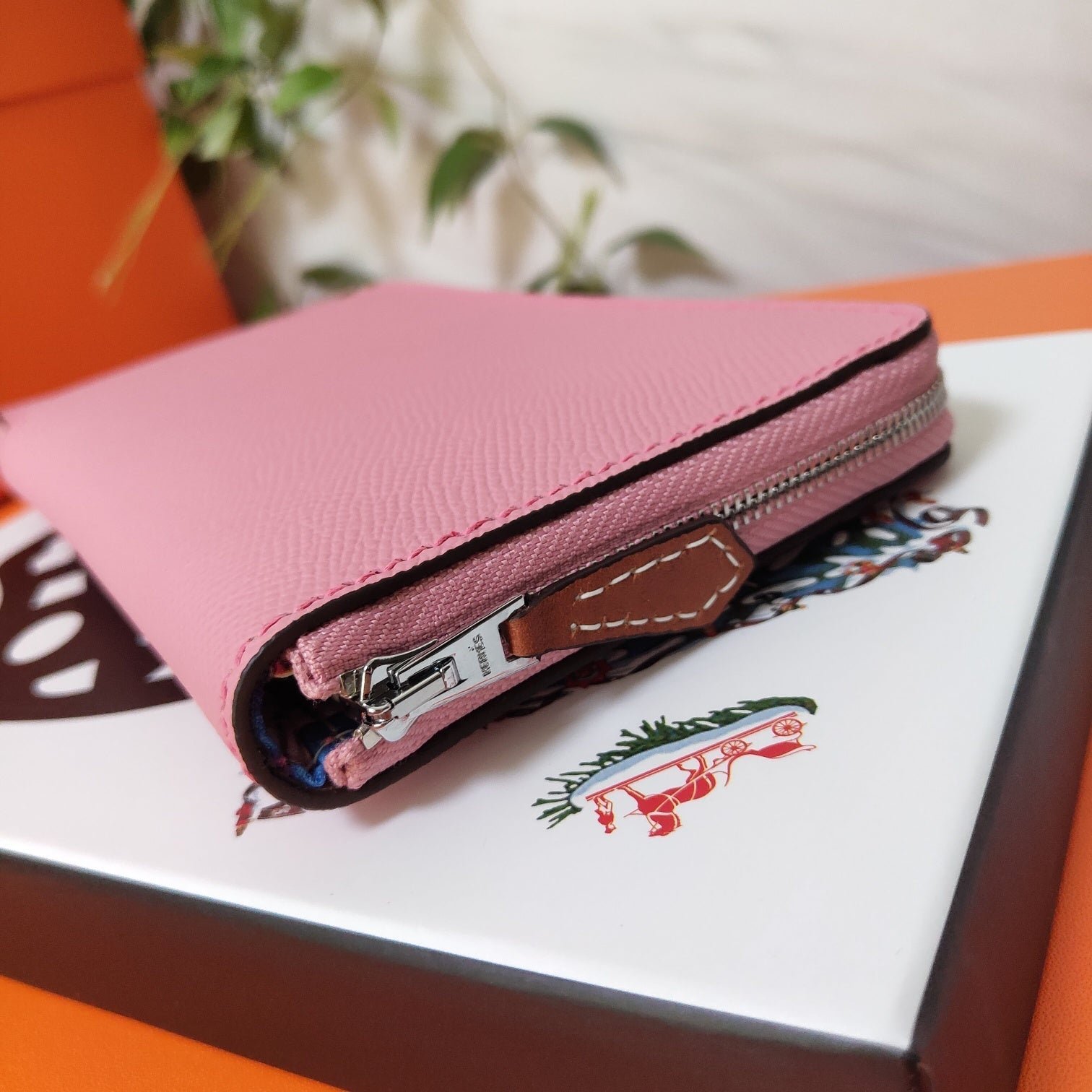 HERMES Zipper Wallet 20 Light Pink Epsom - Image 3