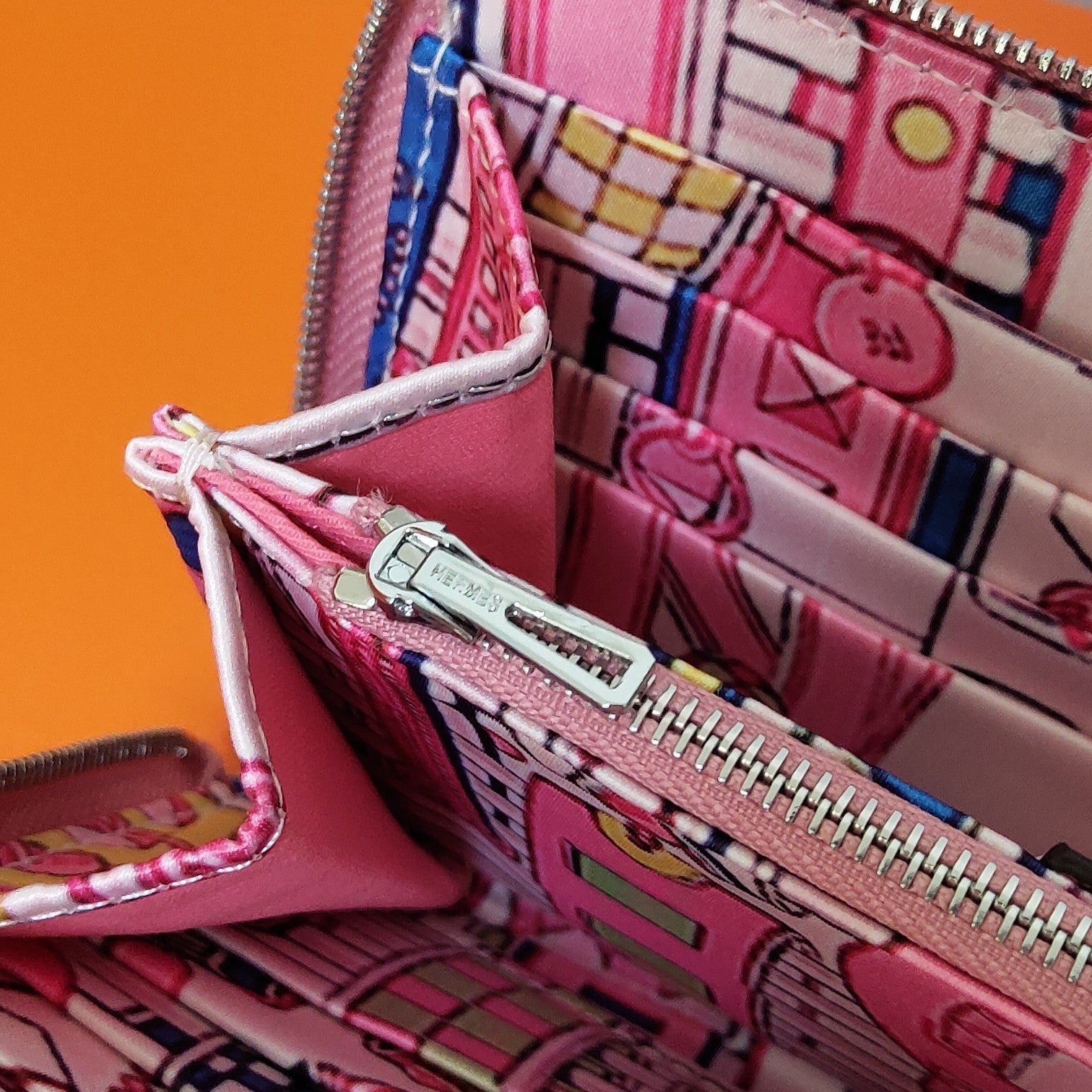 HERMES Zipper Wallet 20 Light Pink Epsom - Image 7