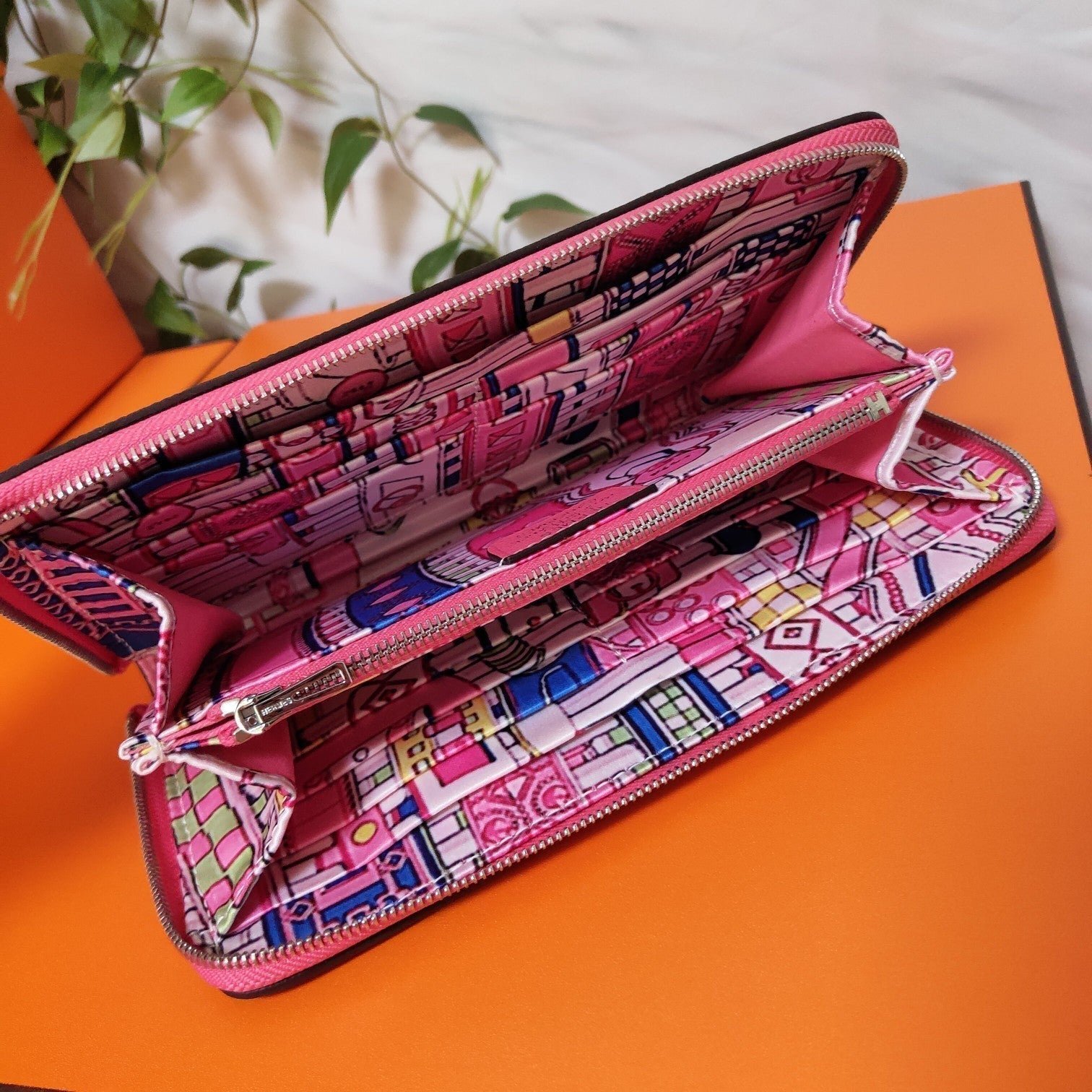 Hermès Epsom Pink Zip Around Wallet - Image 9