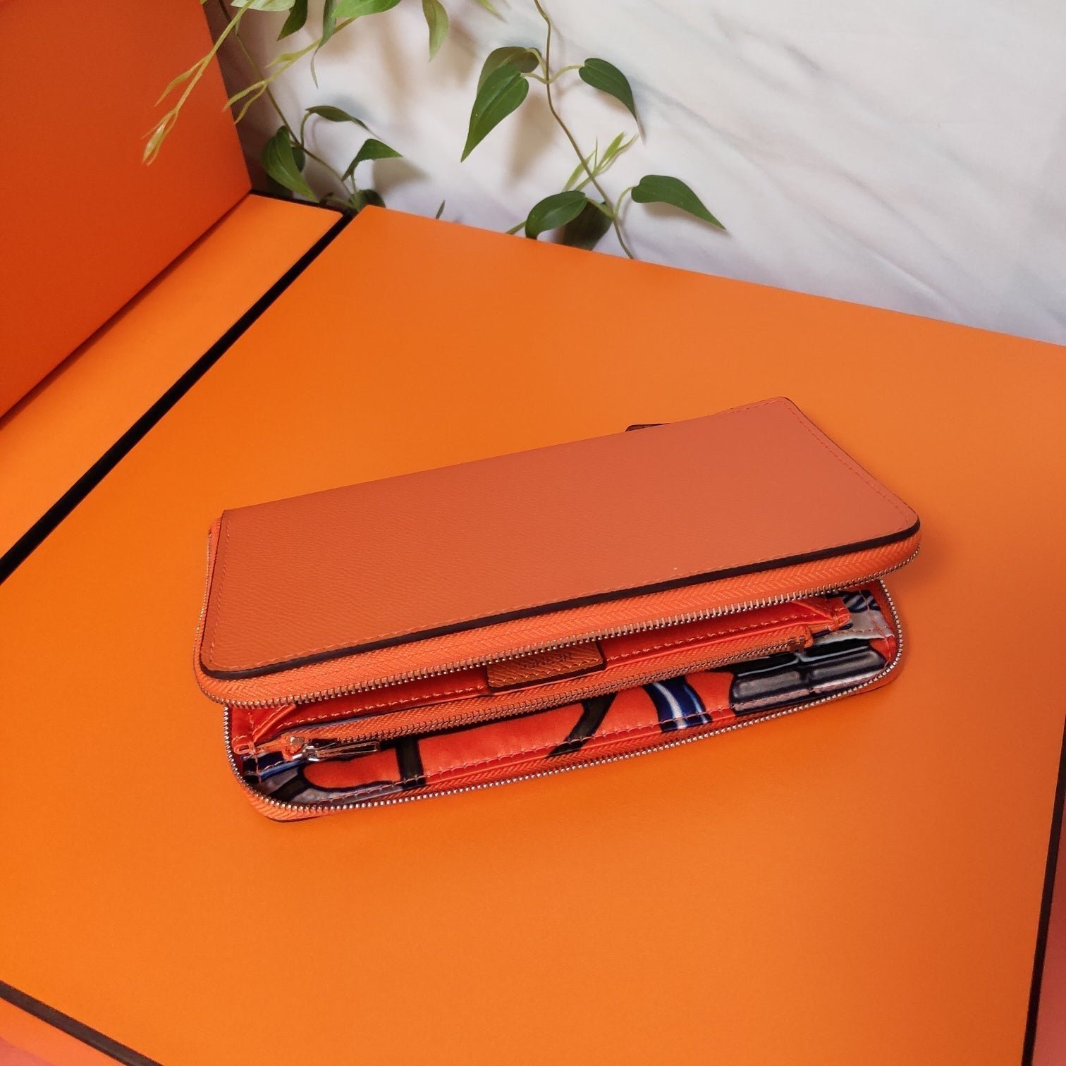 HERMES Zipper Wallet 20 Orange Epsom - Image 5