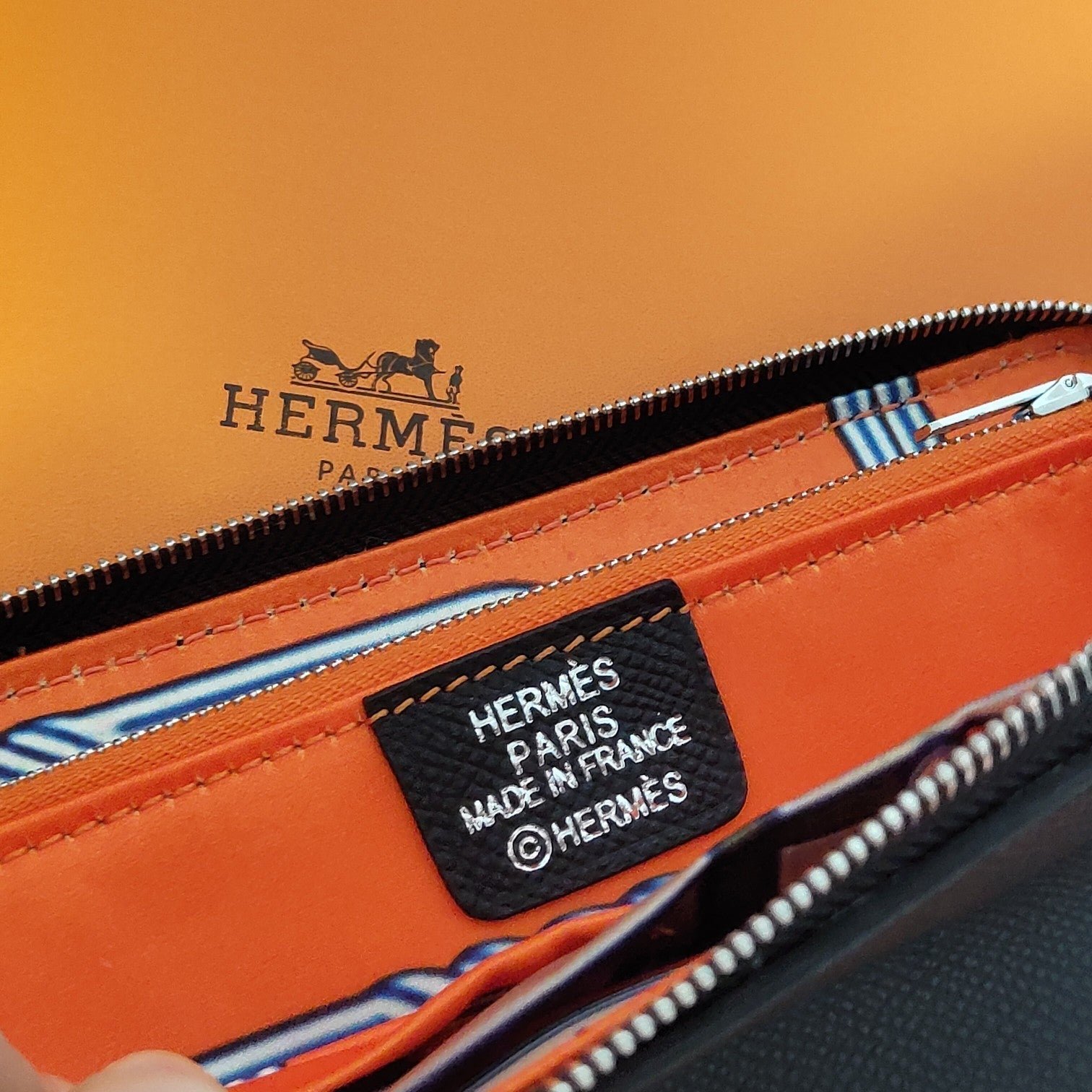 HERMES Zipper Wallet 20 Black Epsom - Image 7