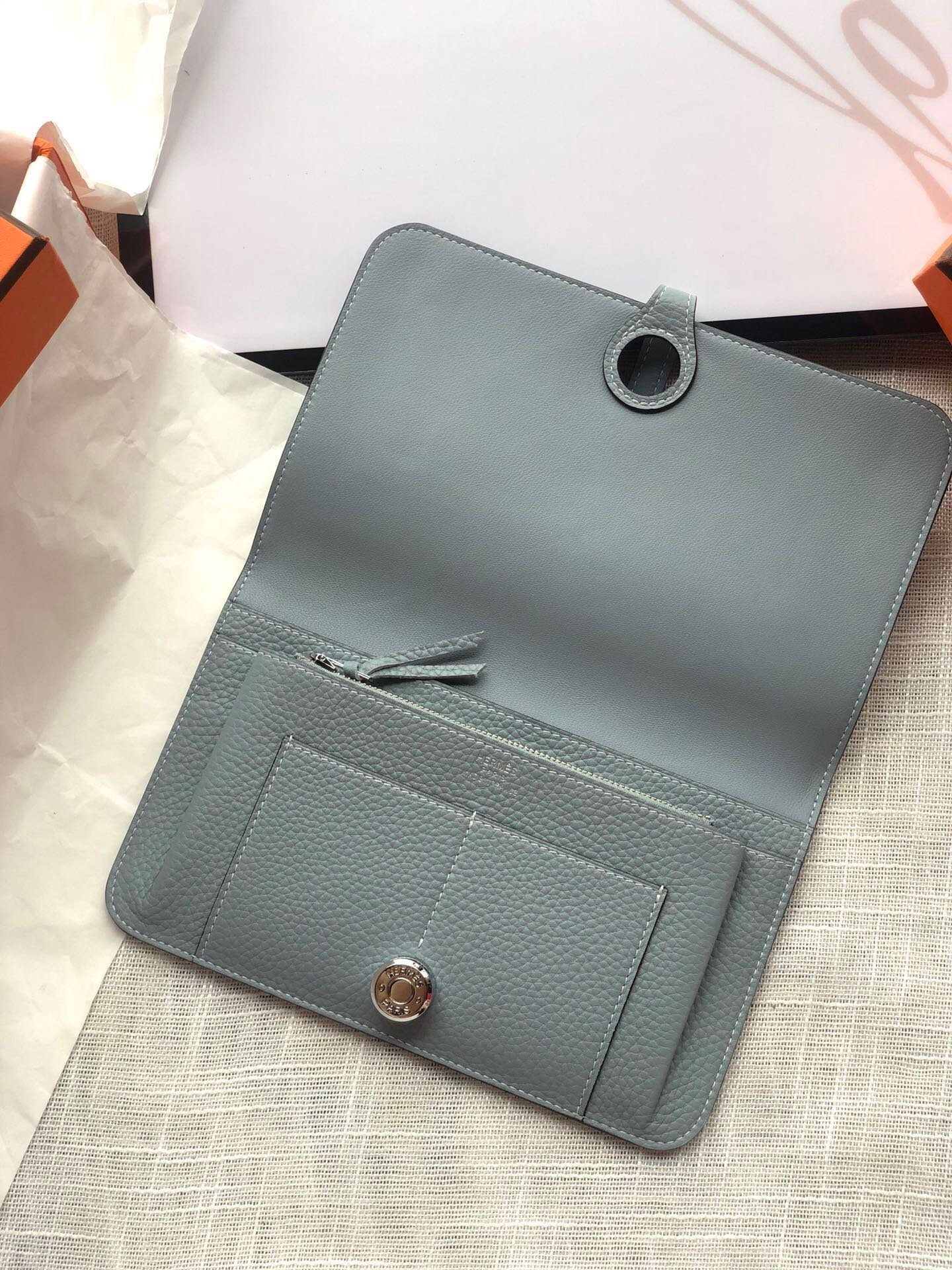 Alternative view of HERMES Dogon Wallet 20 Navy Blue Togo Shw