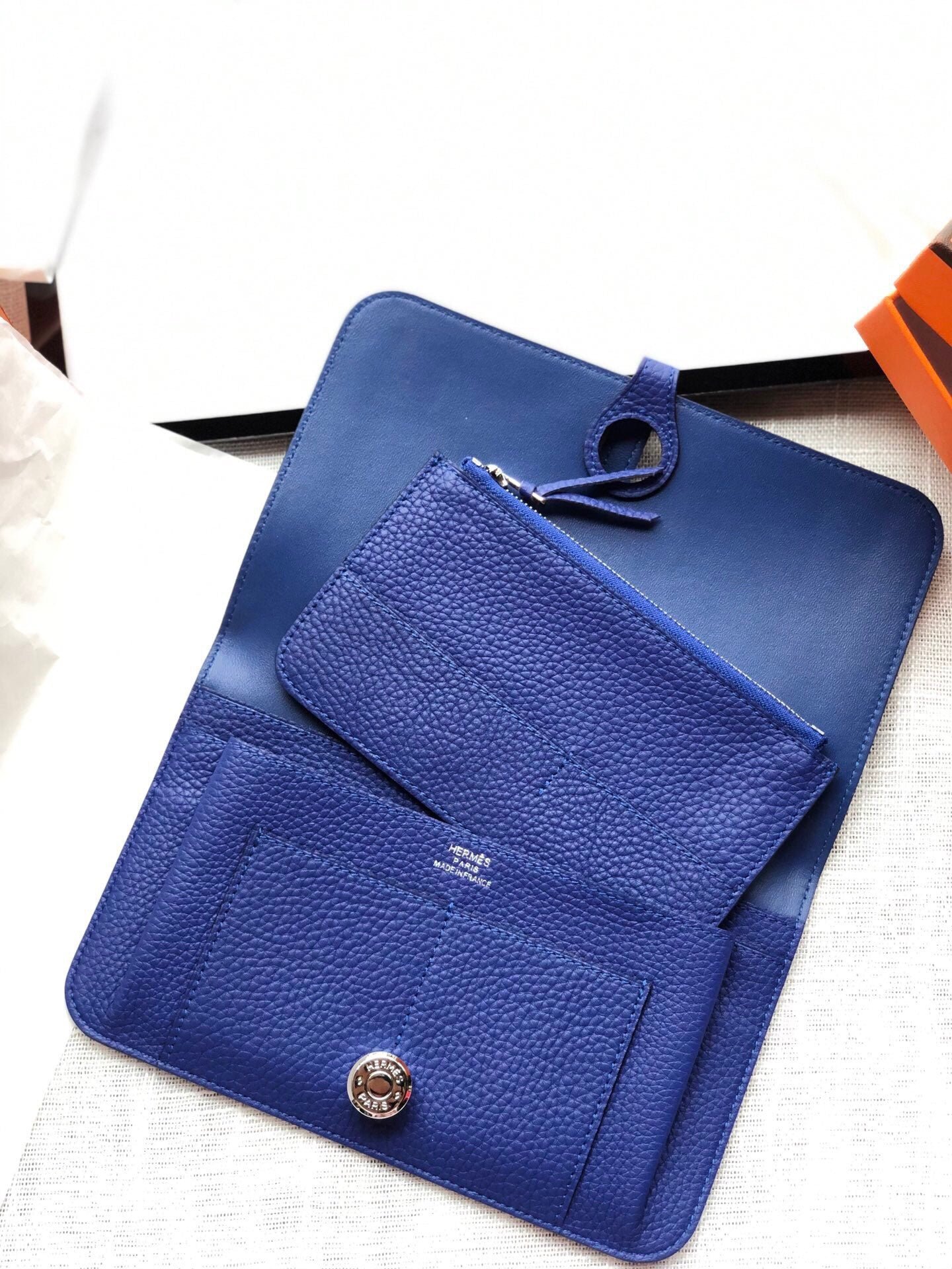 Alternative view of HERMES Dogon Wallet 20 Blue Togo Shw