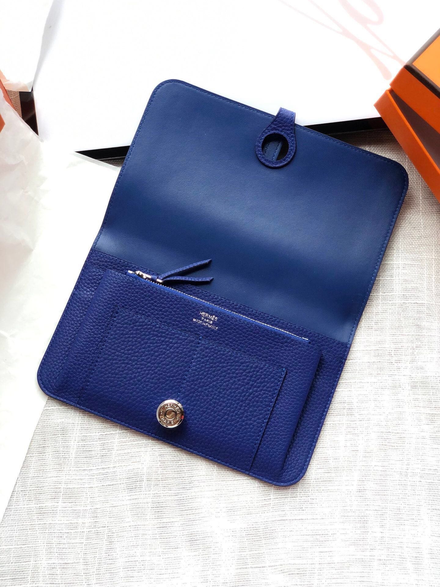HERMES DOGON WALLET 20 AZURE CALFSKIN - Image 4