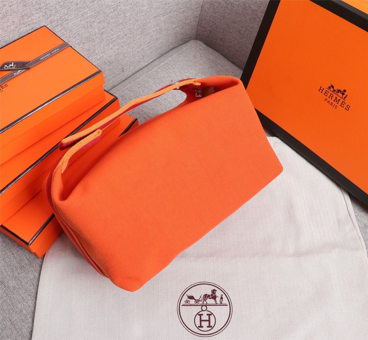 Alternative view of HERMES BRIDE-A-BRAC 25 ORANGE CANVAS