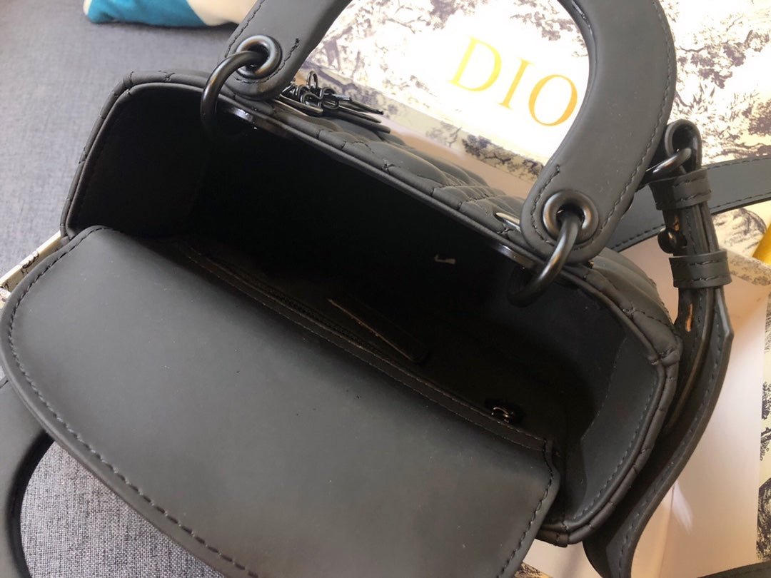 Dior Lady 20 Black Calfskin Handbag - Image 9