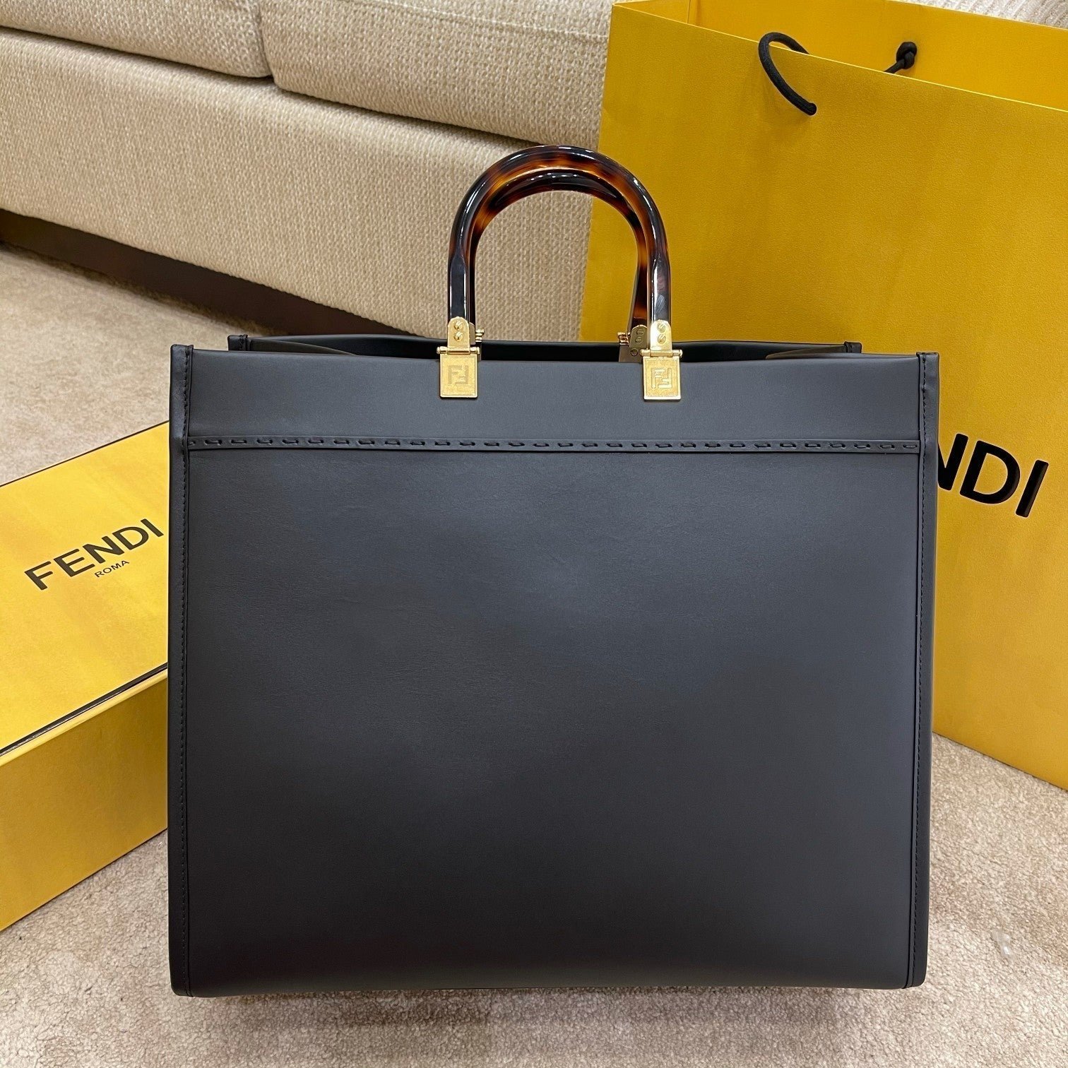 Fendi Shine 40 Black Embossed Calfskin Tote Bag - Image 7