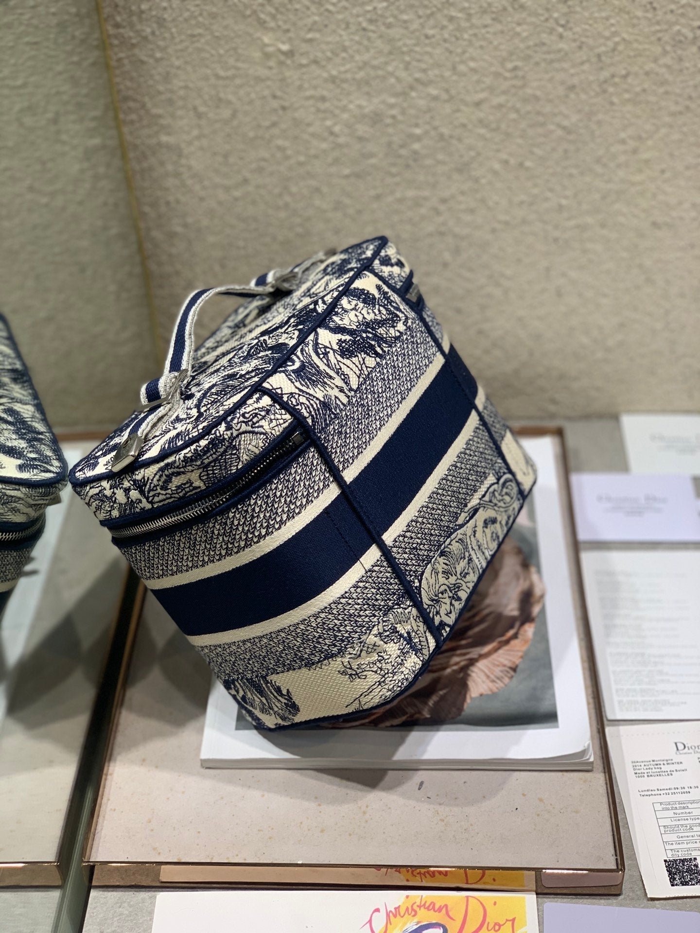 Dior Vanity 25 Blue Jungle Canvas Makeup Bag - Image 7