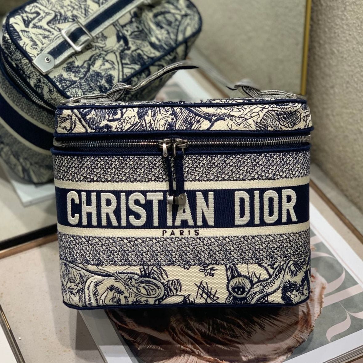 Dior Vanity Series 25 Black Oblique Jacquard Case